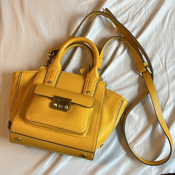 3.1 Phillip Lim x Target mini yellow bag - Picture 6 of 7